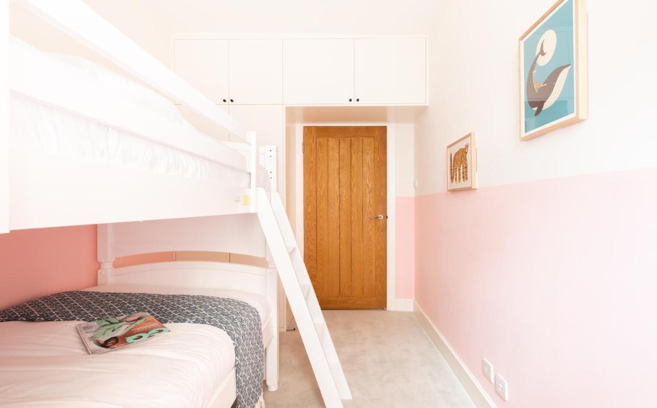 Апартаменти The Chelsea Arms - Bright 3Bdr With Garden & Private Parking Лондон Екстер'єр фото