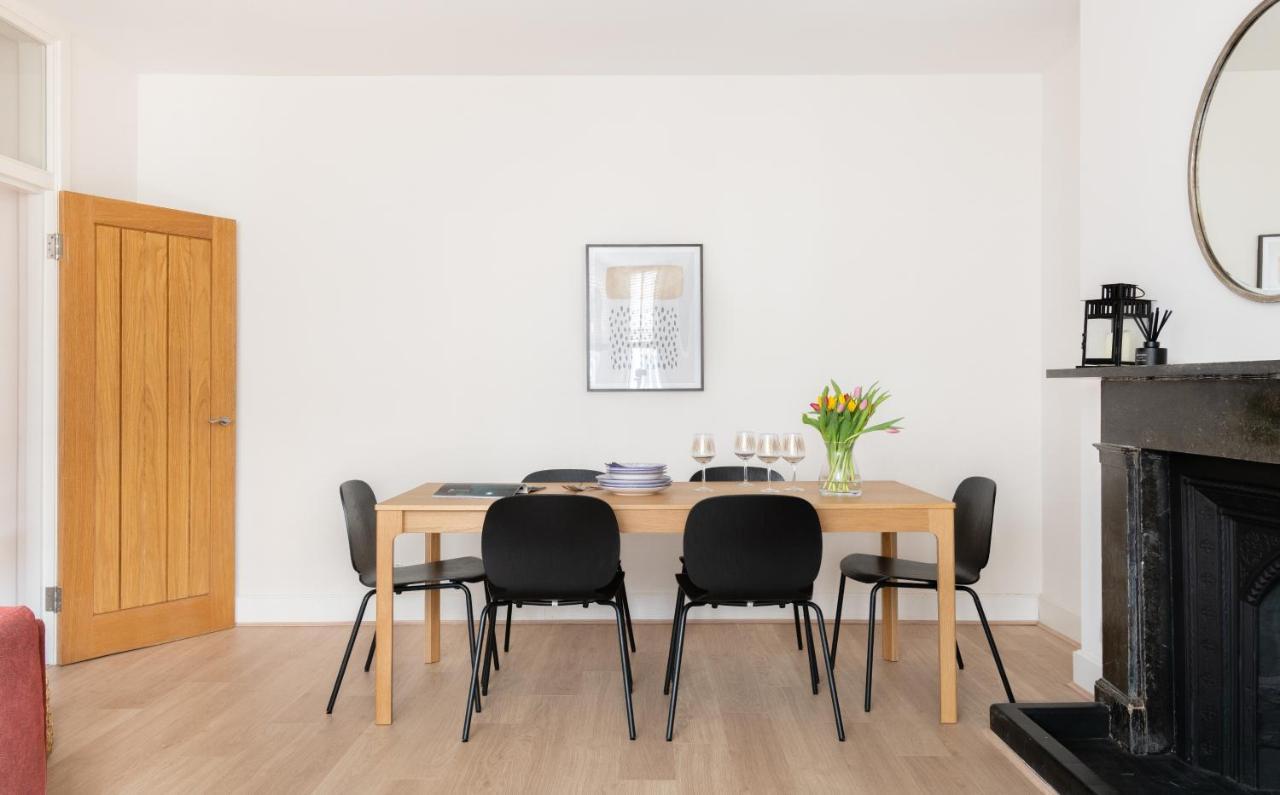 Апартаменти The Chelsea Arms - Bright 3Bdr With Garden & Private Parking Лондон Екстер'єр фото