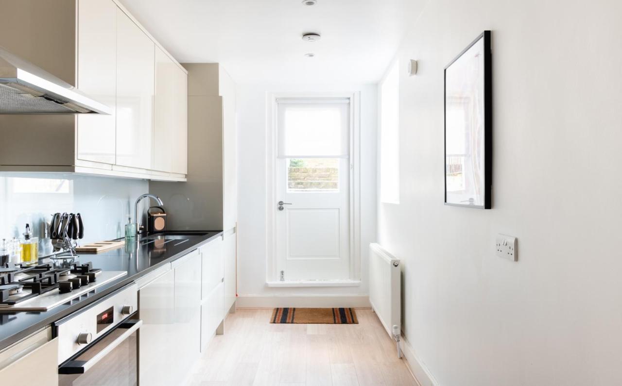 Апартаменти The Chelsea Arms - Bright 3Bdr With Garden & Private Parking Лондон Екстер'єр фото